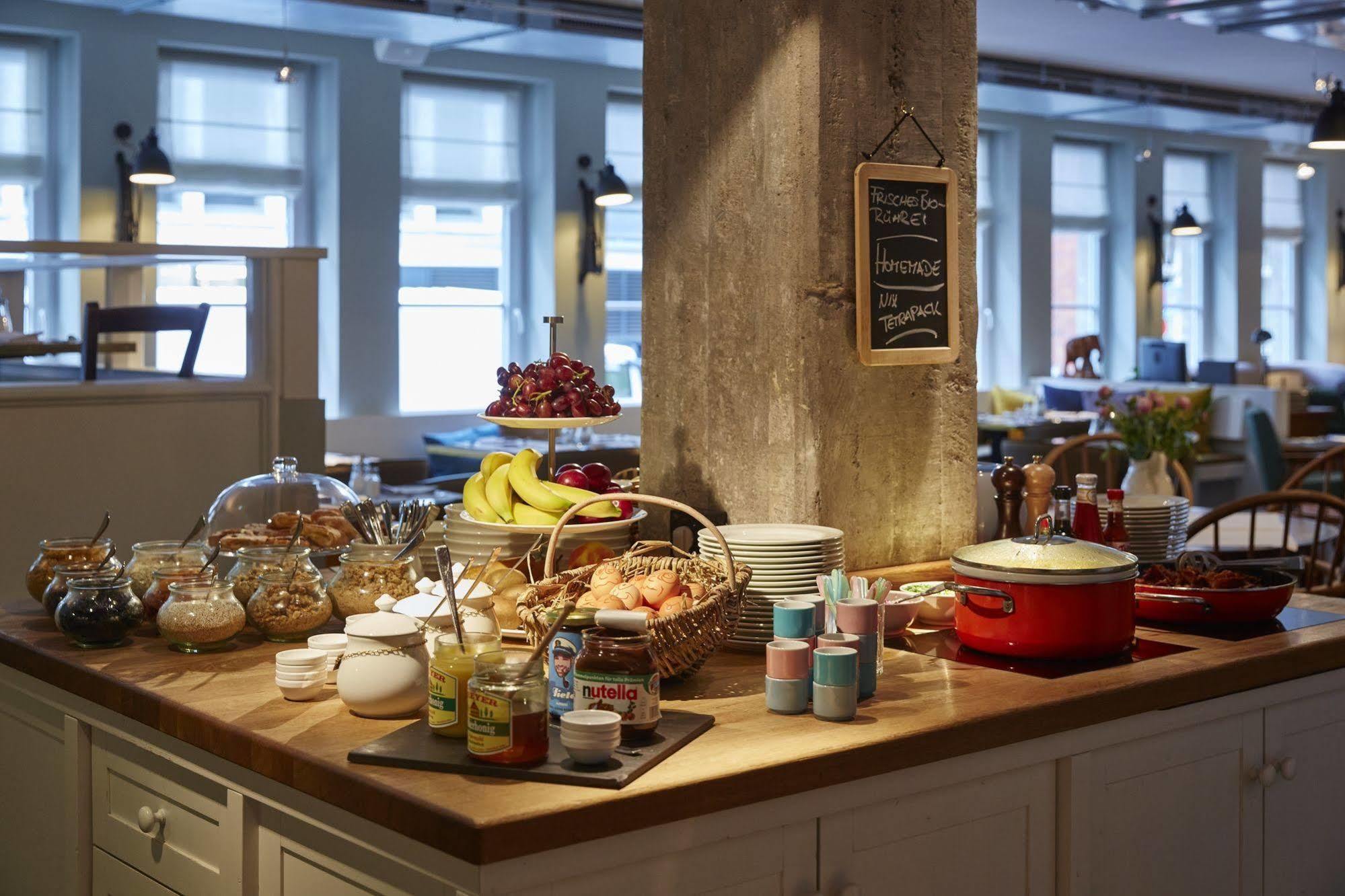Henri Hotel Hamburg Downtown Εξωτερικό φωτογραφία